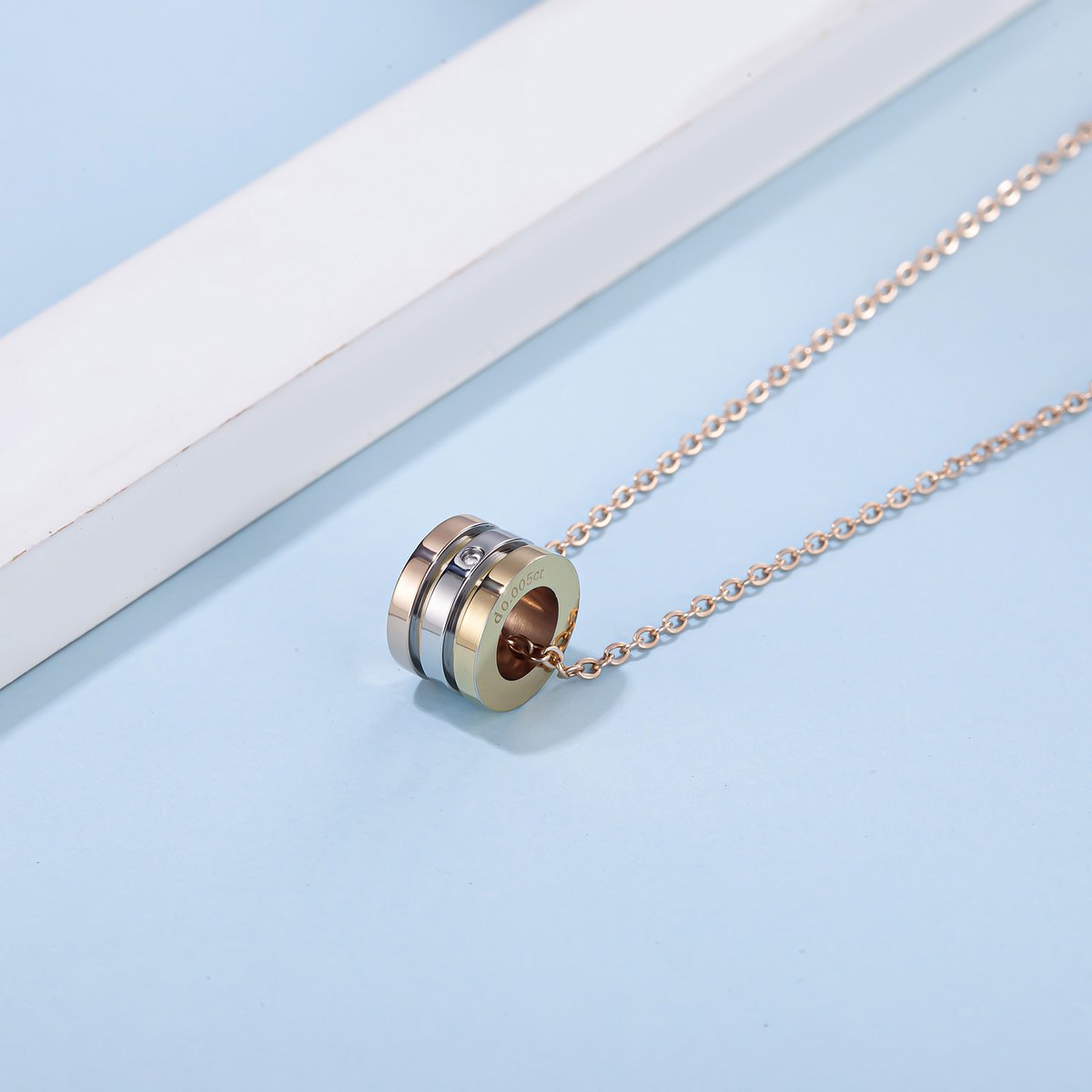 Click to enlarge N724 — 3 — AGJewel